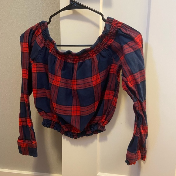 Off the Shoulder Cropped Flannel Top - Picture 2 of 2